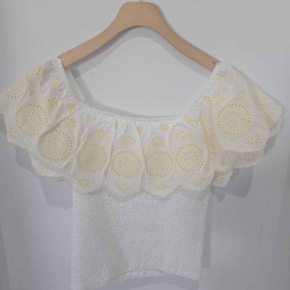 Francesca's Smocked Crop Top White Yellow Eyelet Ruffle Cottagecore Boho - Picture 3 of 6